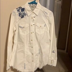 NWT Ryan Michael pearl snap embroidered shirt